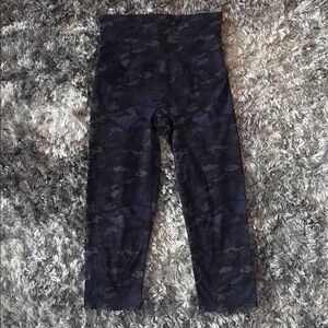 Spanx Booty Boost Leggings